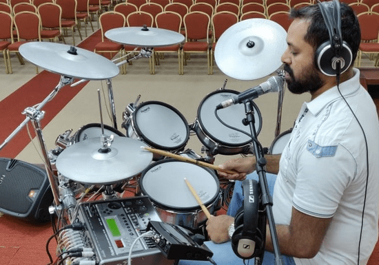 Beginner's Drum Lessons With Ratish