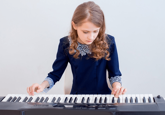 At-Home Keyboard Lessons with Daylin (1-on-1)