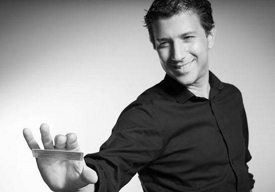 Learn Magic with VIP Magician Felipe: Level 1
