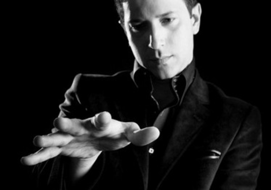 Online Class: Intro to Close Up Magic with VIP Magician Felipe