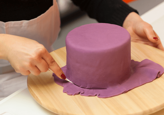 Fundamentals of Cake Making & Decoration Program