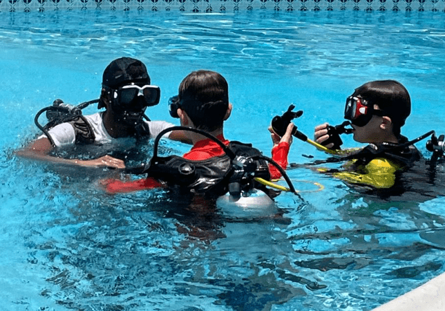 PADI Open Water Diving Program for Kids & Teens - Ages: 10-17 | skilldeer